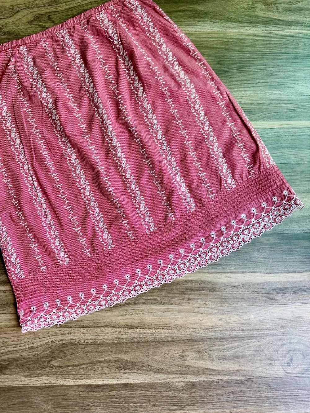 Garnet Hill Embroidered Eyelet Cotton Skirt Pink White Size 12 - Picture 4 of 11